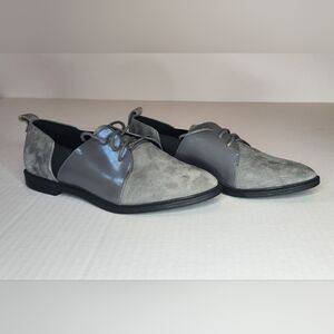 Gray Faux Suede Open Side Lace Up Oxfords Loafers Size 7 Grey